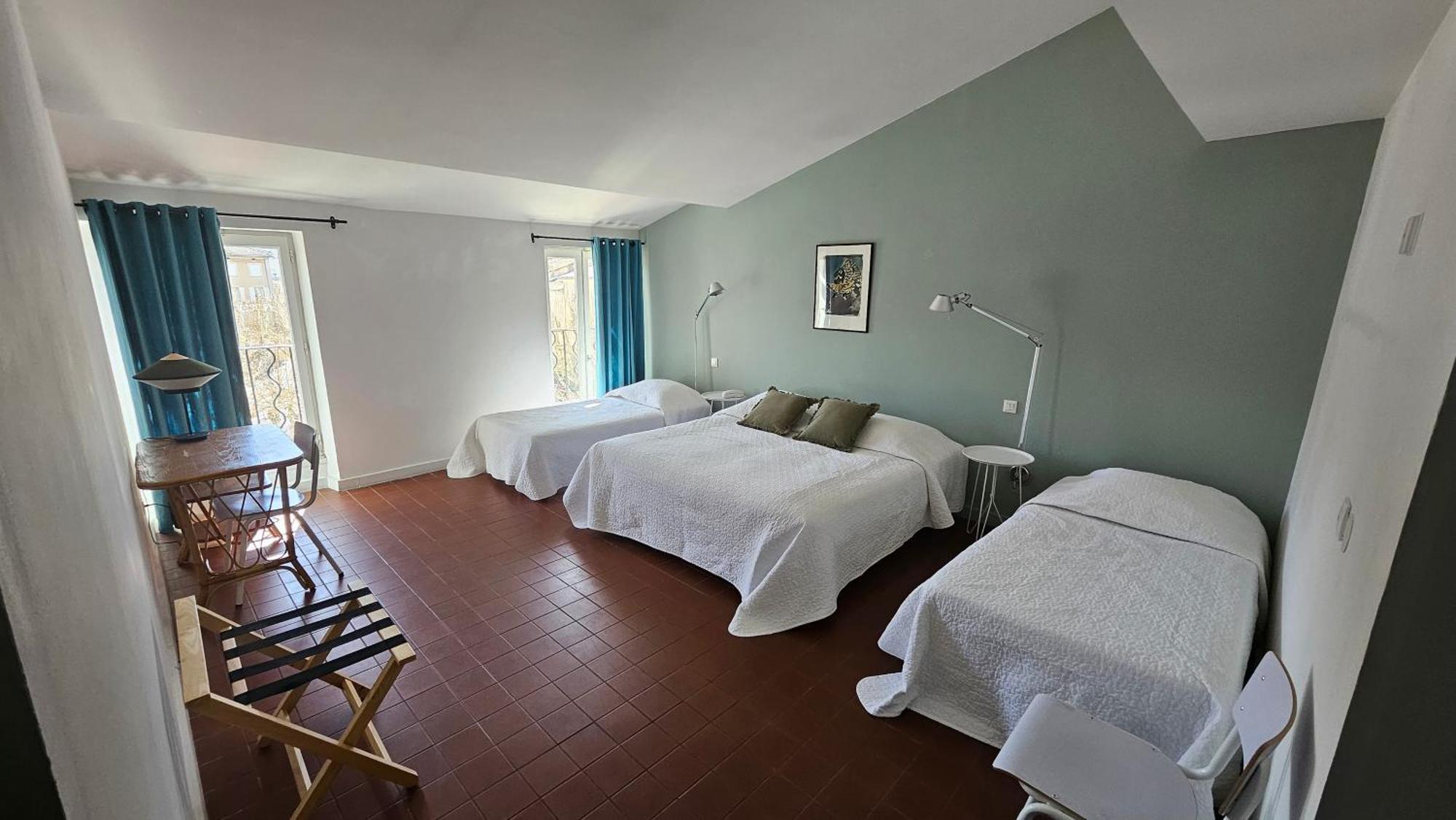 Hotel Burrhus Vaison-la-Romaine Buitenkant foto